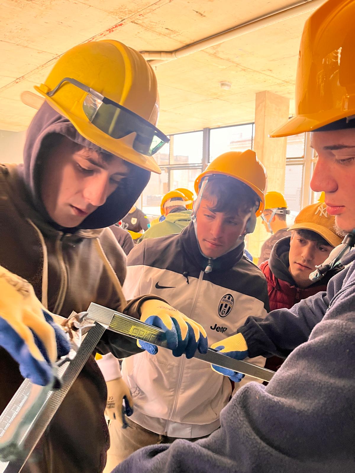 alumnos de construccion